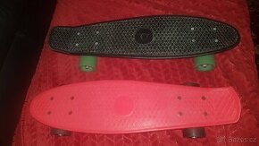 Skateboard 2x , cena je za kus