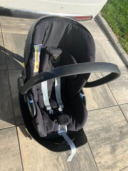 Prodám Cybex Platinum Cloud Z i-size + Isofix Cybex Base Z