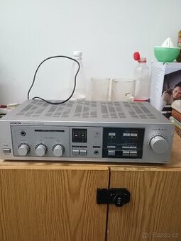 Onkyo intergrated stereo amplifier A-300 - 1