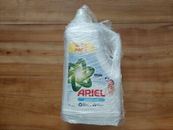 Nový prací gel ARIEL sensitive giga pack 5 litrů - SLEVA