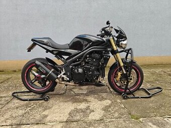 Triumph Speed Triple 1050