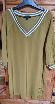 Dámské okrové šaty ke kolenům