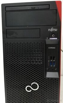 PC Fujitsu Esprimo P557