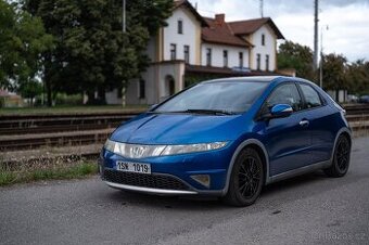 Honda Civic 2.2 i-CTDi 103 kW, Executive, pan.střecha 2006