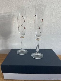 Dvě sklenice zdobené granáty - Granát Turnov