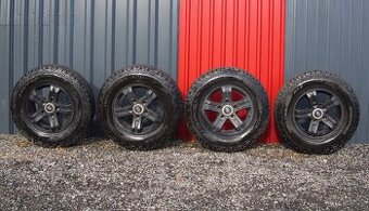 Kia Sorento – kola Cooper Discoverer AT3 LT 225/75 R16