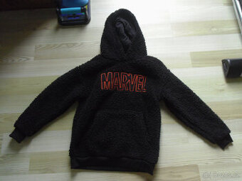 Chlupatá mikina Marvel vel. 146