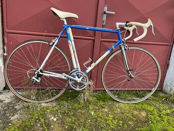 Silniční kolo Corratec