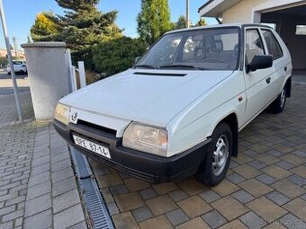Škoda Favorit 1990 136 L veterán původní stav
