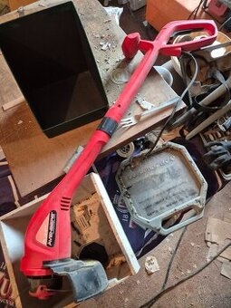 křovinořez elektrický