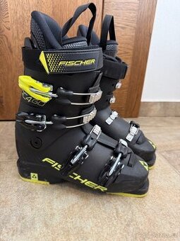 Juniorske sjezdove boty Fischer RC4 vel 24,5