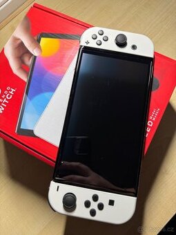 Nintendo Switch OLED White 7” TOP stav 64GB Joy-Con