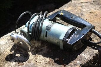 Ruční nůžky na plech