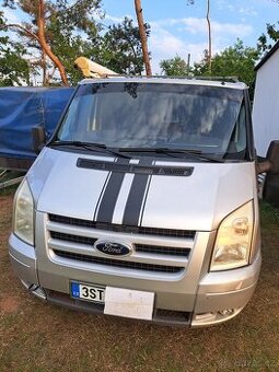 Ford transit 2.2 tdci 81kw NOVÁ STK