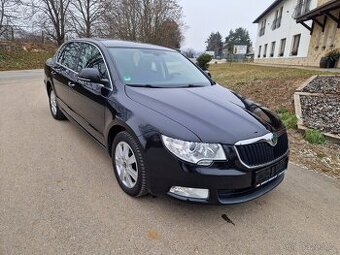 Škoda Superb 2 1,4 TSI, 92 KW xenony, vyhř. sed.