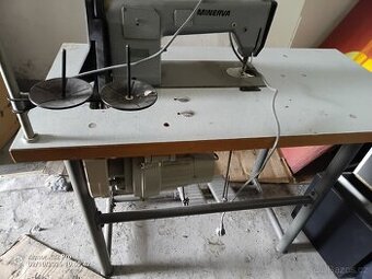 Funkční šicí stroje Minerva