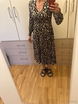 Boden vysoce kvalitní šaty pod kolena 36/S