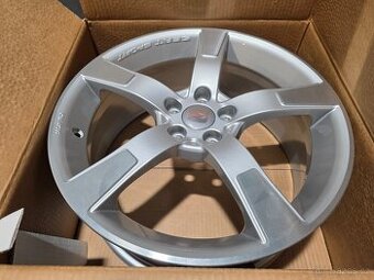 NOVÁ SADA: Originál ALU kola SEAT Sport 17" 5x100