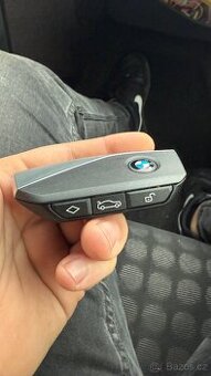Prodám originální klíč BMW 2022+