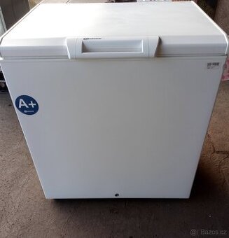 Pultový mrazák Bauknecht