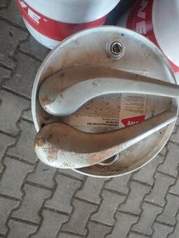 Kryty sedačky Tatra 603