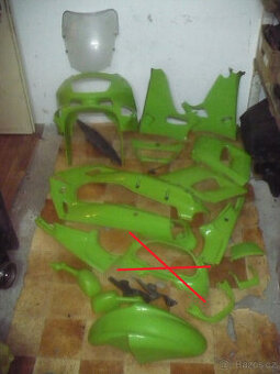 Kawasaki ZZR 600-74kw,r.92,95,99-díly ze tří kusů