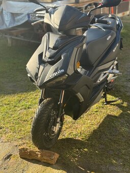 Hecht Equis - upraven na 6kW a 100Ah akumulátor