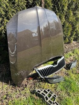 Kapota Superb 2 Facelift FL, mlhovka, maska