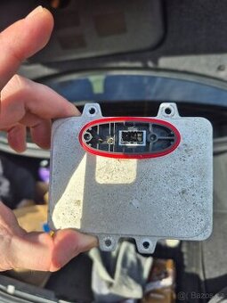 Řídící Jednotka Xenoxu BMW e60 5DV 009 000-00