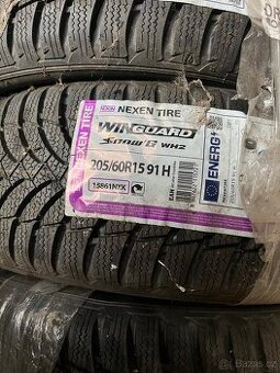 Zimní pneumatiky nexen 205/60/15