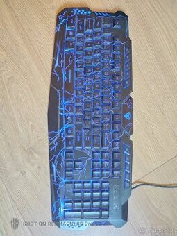 RGB herní klávesnice + myš Yenkee (málo používané)