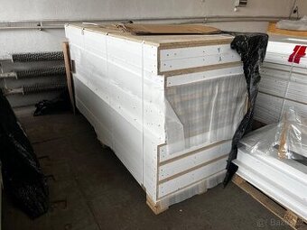 Drevotriskove bile panely