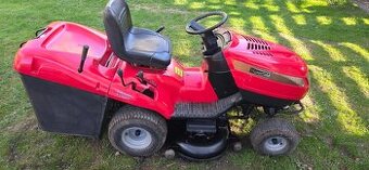 Zahradní traktor traktůrek Castelgarden