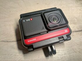Kamera Insta360 one R - 1