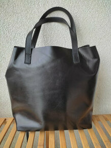 Kožená dámská černá taška Shopper Bag
