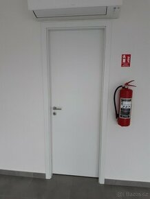 Dveře interiér SAPELI 700x2100 bílé (1x pravé, 1x levé) - 1