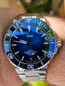 ORIS AQUIS DATE CALIBRE 400