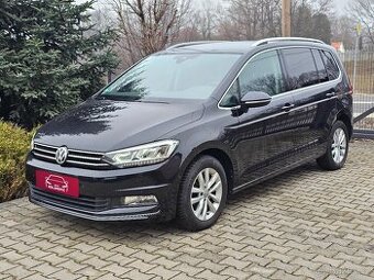 Volkswagen Touran 2.0TDi Highline DCC 140kW |2017|106 000 km