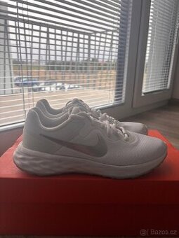 Nike Revolution 6 white - 1