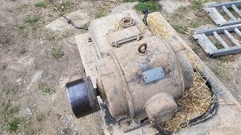 Motor Škoda 7,5KW +Šroťák