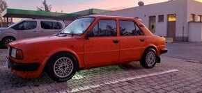 Škoda 120 L