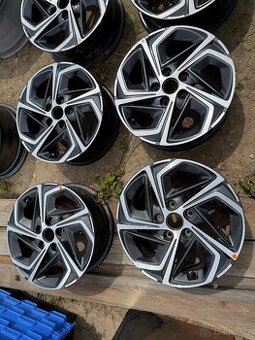 R16 hlinikova kola Hyundai i30