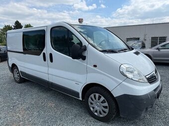 Opel Vivaro 2.0 CDTI L2H1 6 míst