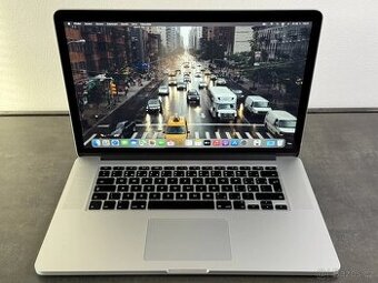 MacBook Pro Retina 15”, Intel core i7. 16GB Ramm, 512 SSD