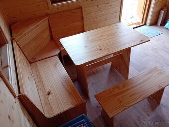 KUCHYŇSKÁ ROHOVÁ SEDACÍ SESTAVA ( ÚPLNĚ NOVÁ ) - 1