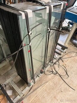 Prodám izolační trojskla, rozměr 655x1006