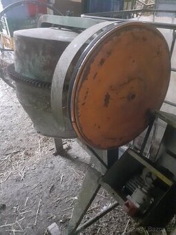 Míchačka na beton - 1