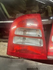 TOP: Zadní světla Škoda Octavia I liftback