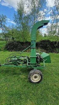 Štěpkovač za traktor