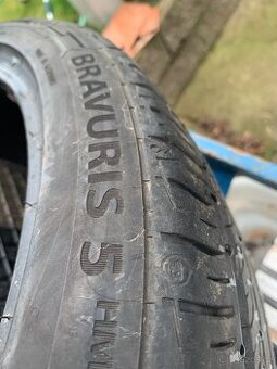 Pneumatiky Barum 225/40 R18 XL